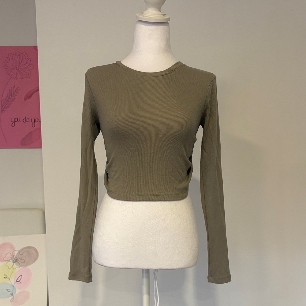 Dynamite Khaki Long Sleeve Crop Top
